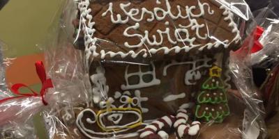 Charytatywny kiermasz ozdób świątecznych