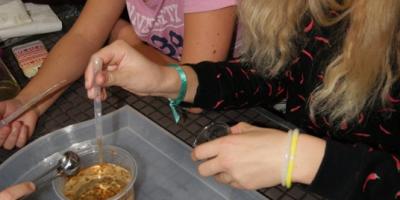 Dzień pełen chemicznych doświadczeń