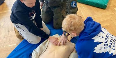 "Edukacja z wojskiem"