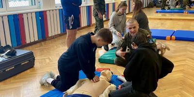 "Edukacja z wojskiem"