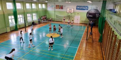 FINAŁ MIASTA KALISZA W PIŁCE SIATKOWEJ DZIEWCZĄT IMS