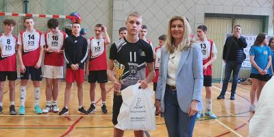 JESTEŚMY WICEMISTRZAMI WOJEWÓDZTWA W PIŁCE SIATKOWEJ CHŁOPCÓW W RAMACH IMS