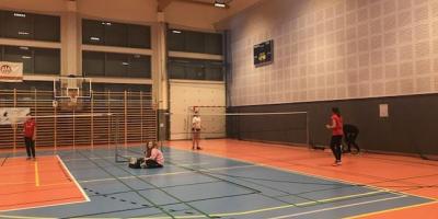 FINAŁ REJONU IGRZYSK MŁODZIEŻY SZKOLNEJ W DRUŻYNOWYM BADMINTONIE DZIEWCZĄT