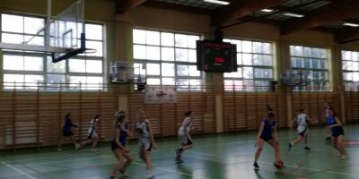 FINAŁ REJONU KALISZ W PIŁCE KOSZYKOWEJ DZIEWCZĄT