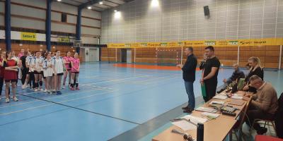 FINAŁ REJONU W PIŁCE RĘCZNEJ DZIEWCZĄT IMS