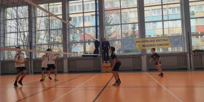 FINAŁ REJONU W PIŁCE SIATKOWEJ CHŁOPCÓW W RAMACH IGRZYSK DZIECI