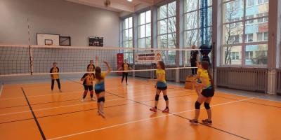 FINAŁ REJONU W PIŁCE SIATKOWEJ DZIEWCZĄT ID