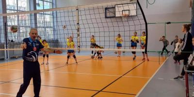 FINAŁ REJONU W PIŁCE SIATKOWEJ DZIEWCZĄT ID