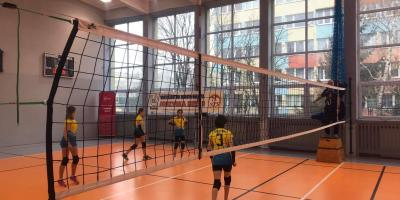 FINAŁ REJONU W PIŁCE SIATKOWEJ DZIEWCZĄT ID