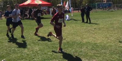 FINAŁ WOJEWÓDZKI W DRUŻYNOWYCH BIEGACH PRZEŁAJOWYCH