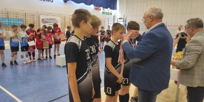 FINAŁ WOJEWÓDZKI W MINISIATKÓWCE CHŁOPCÓW KATEGORII "4"