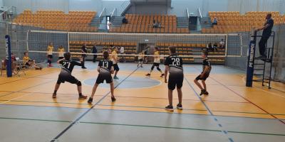 FINAŁ WOJEWÓDZKI W PIŁCE SIATKOWEJ CHŁOPCÓW ID