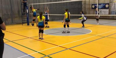 FINAŁ WOJEWÓDZKI W PIŁCE SIATKOWEJ DZIEWCZĄT W RAMACH ID