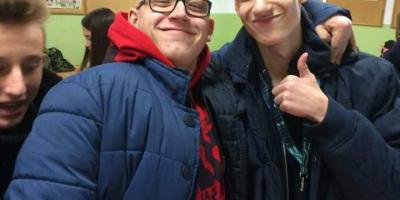 "Jak co roku wielkie granie, wielkie granie w pomaganie"