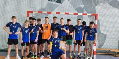 JESTEŚMY MISTRZAMI KALISZA W PIŁCE RĘCZNEJ CHŁOPCÓW W RAMACH IGRZYSK MŁODZIEŻY SZKOLNEJ.