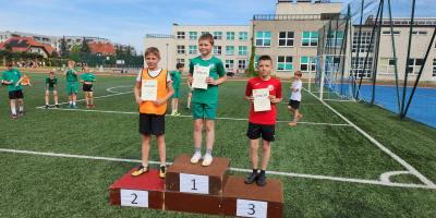 LIGA LA SZKÓŁ PODSTAWOWYCH KLASY IV W RAMACH ID