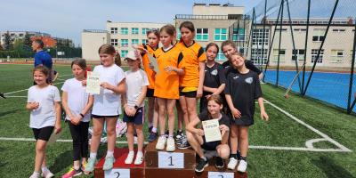 LIGA LA SZKÓŁ PODSTAWOWYCH KLASY IV W RAMACH ID