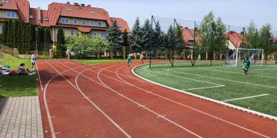 LIGA LA SZKÓŁ PODSTAWOWYCH KLASY IV W RAMACH ID