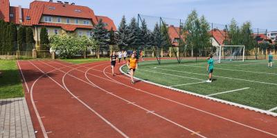 LIGA LA SZKÓŁ PODSTAWOWYCH KLASY IV W RAMACH ID