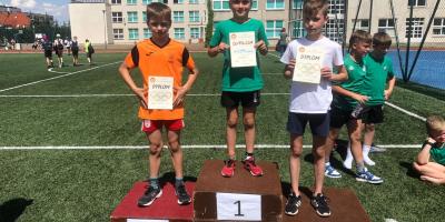 LIGA LA SZKÓŁ PODSTAWOWYCH KLASY IV W RAMACH ID