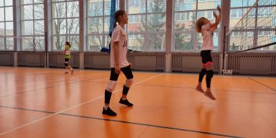 MINISIATKÓWKA DZIEWCZĄT KATEGORII "2"