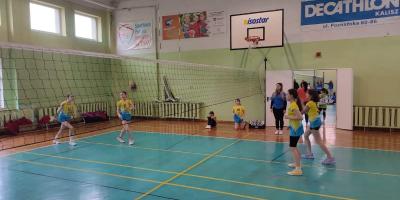 MINISIATKÓWKA DZIEWCZĄT KATEGORII "2"