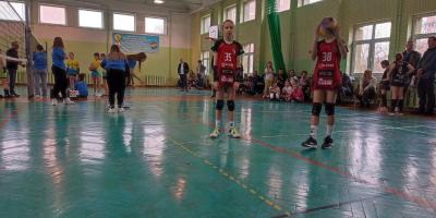 MINISIATKÓWKA DZIEWCZĄT KATEGORII "2"