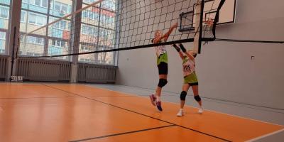 MINISIATKÓWKA DZIEWCZĄT KATEGORII "2"