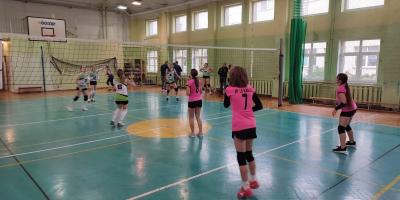 MINISIATKÓWKA DZIEWCZĄT KATEGORII "3" I "4"