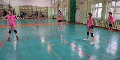 MINISIATKÓWKA DZIEWCZĄT KATEGORII "3" I "4"