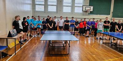 MISTRZOSTWA KALISZA W DRUŻYNOWYM TENISIE STOŁOWYM DZIEWCZĄT I CHŁOPCÓW W RAMACH IMS