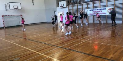 MISTRZOSTWA KALISZA W KOSZYKÓWCE DZIEWCZĄT W RAMACH IMS