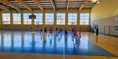 MISTRZOSTWA KALISZA W PIŁCE RĘCZNEJ DZIEWCZĄT W RAMACH IGRZYSK DZIECI