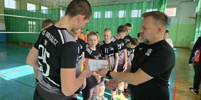 MISTRZOSTWA KALISZA W PIŁCE SIATKOWEJ CHŁOPCÓW W RAMACH IGRZYSK DZIECI