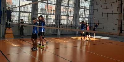 MISTRZOSTWA KALISZA W PIŁCE SIATKOWEJ CHŁOPCÓW W RAMACH IGRZYSK MŁODZIEŻY SZKOLNEJ.