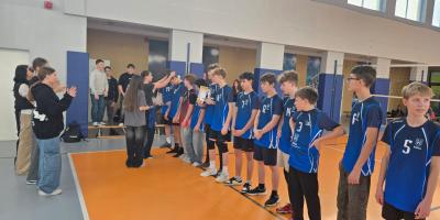MISTRZOSTWA KALISZA W PIŁCE SIATKOWEJ CHŁOPCÓW W RAMACH IGRZYSK MŁODZIEŻY SZKOLNEJ.
