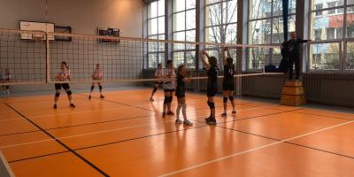 MISTRZOSTWA KALISZA W PIŁCE SIATKOWEJ DZIEWCZĄT W RAMACH ID