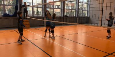 MISTRZOSTWA KALISZA W PIŁCE SIATKOWEJ DZIEWCZĄT W RAMACH ID