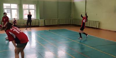 MISTRZOSTWA KALISZA W PIŁCE SIATKOWEJ DZIEWCZĄT W RAMACH ID