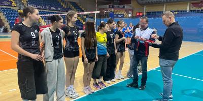 MISTRZOSTWA KALISZA W PIŁCE SIATKOWEJ DZIEWCZĄT W RAMACH IGRZYSK MŁODZIEŻY SZKOLNEJ.