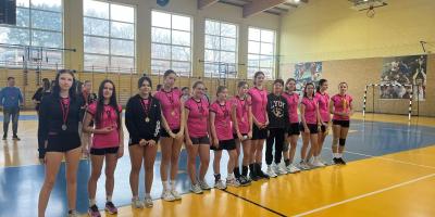 MISTRZYNIE KALISZA W PIŁCE RĘCZNEJ DZIEWCZĄT W RAMACH IGRZYSK MŁODZIEŻY SZKOLNEJ