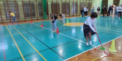 NA SPORTOWO Z UCZNIAMI ZE SŁOWACJI