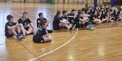 PÓŁFINAŁ WOJEWÓDZKI MINI SIATKÓWKI "3" CHŁOPCÓW O PUCHAR KINDER JOY OF MOVING