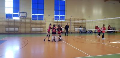 ROZGRYWKI PIŁKI SIATKOWEJ