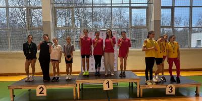 Sukces naszych uczniów w Lekkoatletycznym Halowym Meczu Szkół Podstawowych