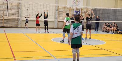 SIATKARZE MISTRZAMI REJONU