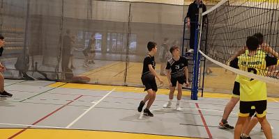 SIATKARZE MISTRZAMI REJONU