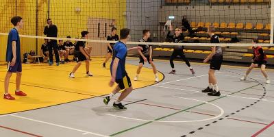 SIATKARZE MISTRZAMI REJONU