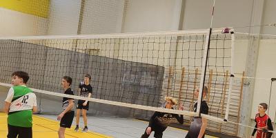 SIATKARZE MISTRZAMI REJONU