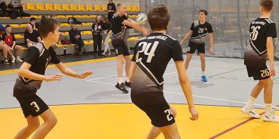 SIATKARZE MISTRZAMI REJONU